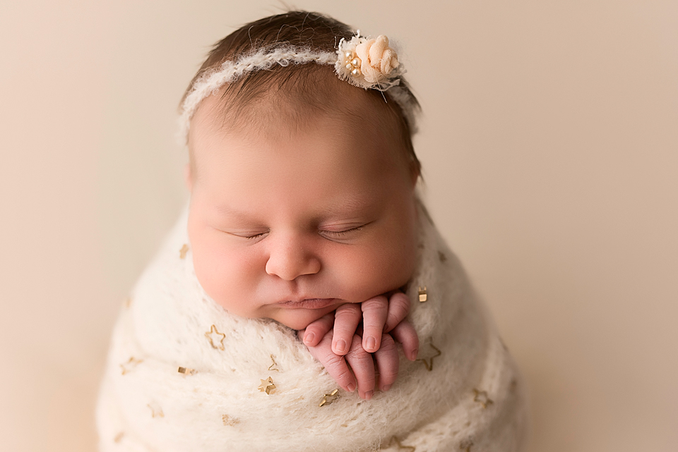 Newborn Fotoshooting im Studio in Leonberg